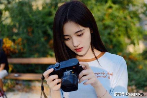 吃瓜娱乐圈鞠婧祎,娱乐圈的瓜田，她如何成为焦点？”